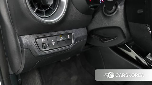 Kia The New K3 2nd generation 2021 Белый из Кореи, фото 3
