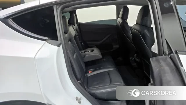 Tesla Model Y 2021 Белый из Кореи, фото 3