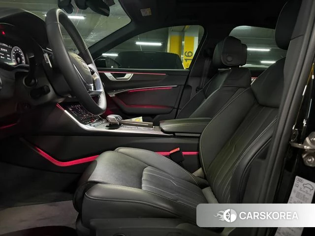 Audi A6 (C8) 2025 Черный из Кореи, фото 3