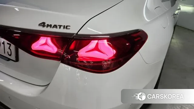 Mercedes-Benz E-Class W214 2024 Белый из Кореи, фото 3