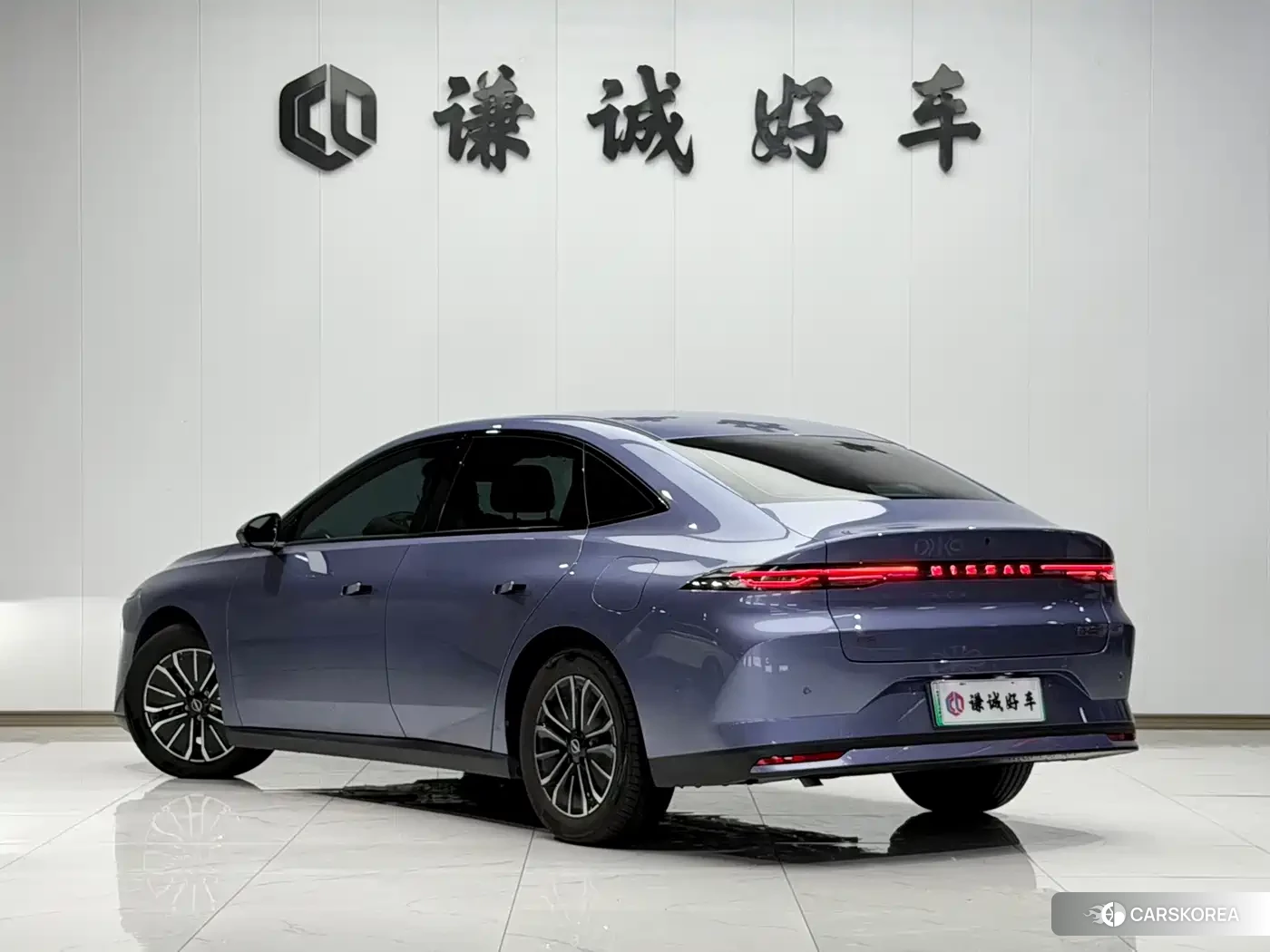 Nissan N6 2026 Синий из Китая, фото 3