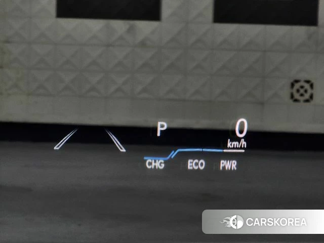 Lexus ES300h 7th generation 2024 Белый из Кореи, фото 3