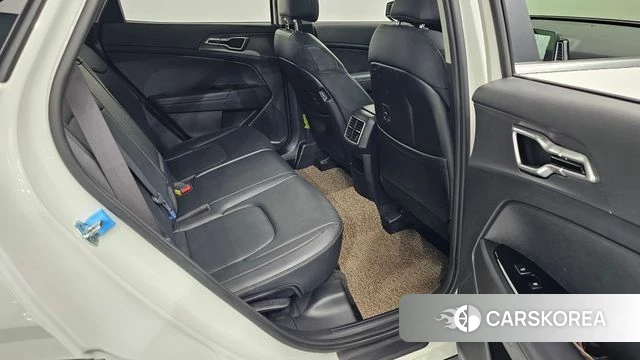 Kia Sportage 5th Generation 2022 Белый из Кореи, фото 3