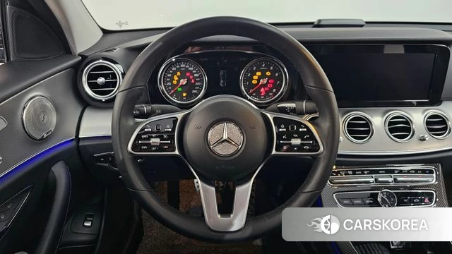 Mercedes-Benz E-Class W213 2018 Черный из Кореи, фото 3