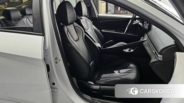 Hyundai Avante (CN7) 2021 Белый из Кореи, фото 3