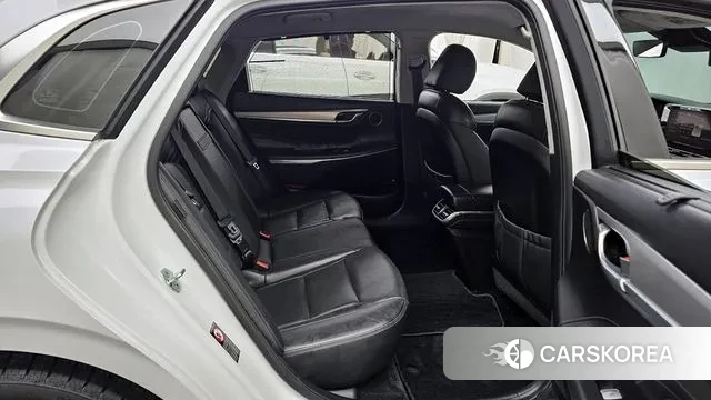 Hyundai The New Grandeur IG Hybrid 2021 Белый из Кореи, фото 3