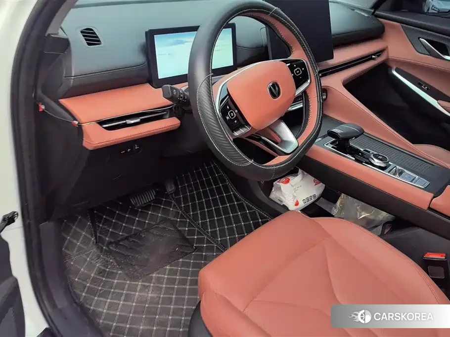 Chang'an Changan CS75PLUS 2026 Белый из Китая, фото 3