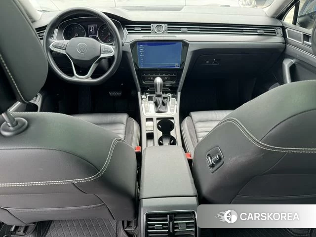Volkswagen Magotan 2021 Черный из Китая, фото 3
