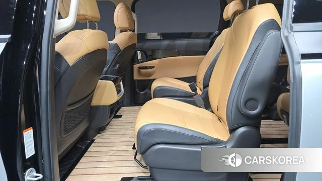 Kia Carnival 4th generation 2020 Серебряный двухцветный из Кореи, фото 3