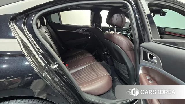 Genesis The New G70 2021 Черный из Кореи, фото 3