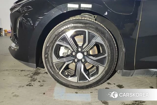 Red flag E-QM5 2023 Черный из Китая, фото 3