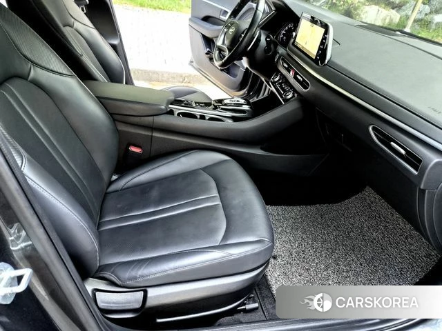 Hyundai Sonata (DN8) 2020 Серый из Кореи, фото 3
