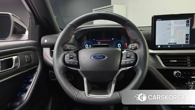 Ford Explorer 6th Generation 2025 Белый из Кореи, фото 3