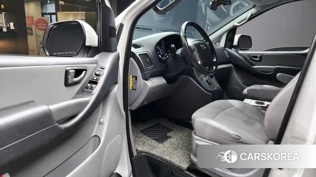 Hyundai The New Grand Starex 2020 Белый из Кореи, фото 3