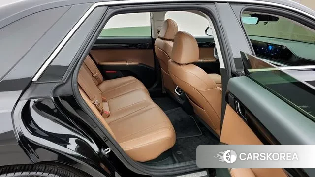 Hyundai Grandeur Hybrid (GN7) 2023 Черный из Кореи, фото 3