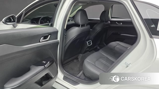 Kia K5 3rd generation 2022 Белый из Кореи, фото 3