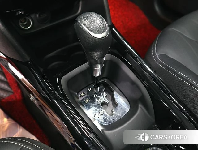 Peugeot 2008 2019 Белый из Кореи, фото 3