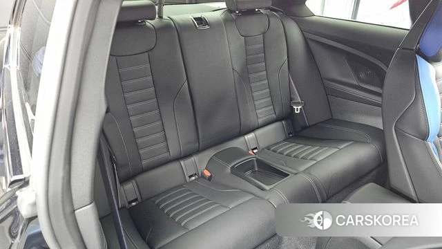 BMW M2 (G87) 2025 Черный из Кореи, фото 3