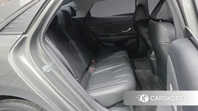 Hyundai Avante Hybrid (CN7) 2022 Серый из Кореи, фото 3