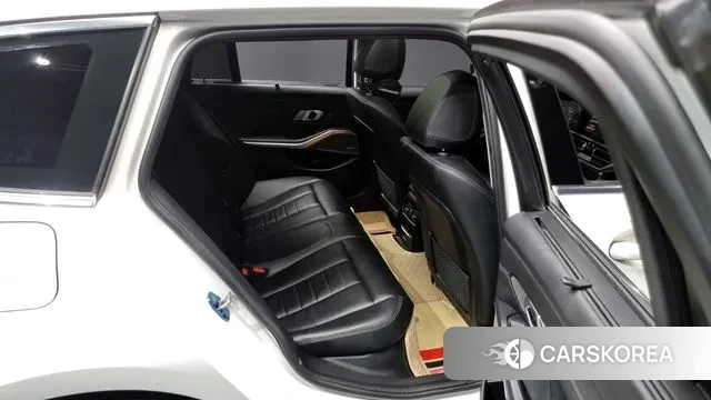 BMW 3 Series (G20) 2021 Белый из Кореи, фото 3