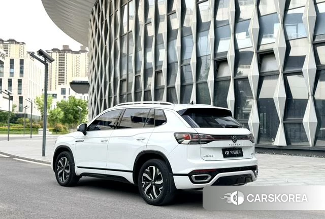 Volkswagen Tanyue GTE 2023 Белый из Китая, фото 3