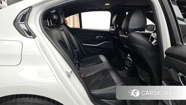 BMW 3 Series (G20) 2020 Белый из Кореи, фото 3