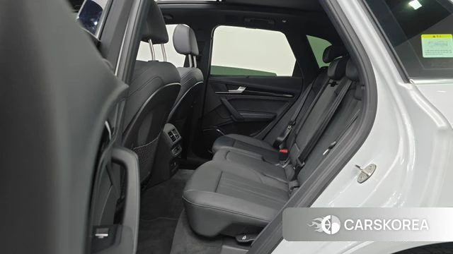 Audi Q5 (FY) 2021 Белый из Кореи, фото 3