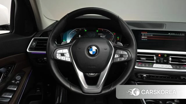 BMW 3 Series (G20) 2021 Белый из Кореи, фото 3