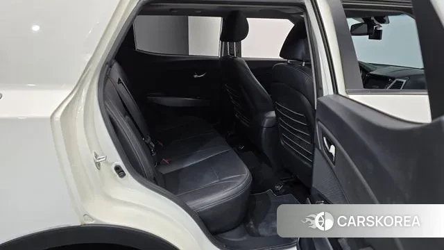 Ssangyong Tivoli Armor 2018 Белый из Кореи, фото 3