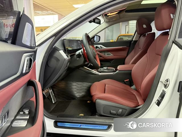 BMW 4 series 2024 Белый из Китая, фото 3