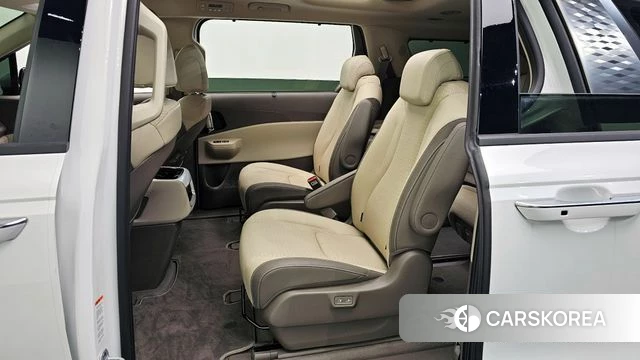 Kia The New Carnival 4th Generation 2025 Белый из Кореи, фото 3