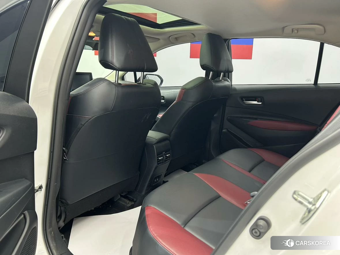 Toyota Corolla 2021 Белый из Китая, фото 2