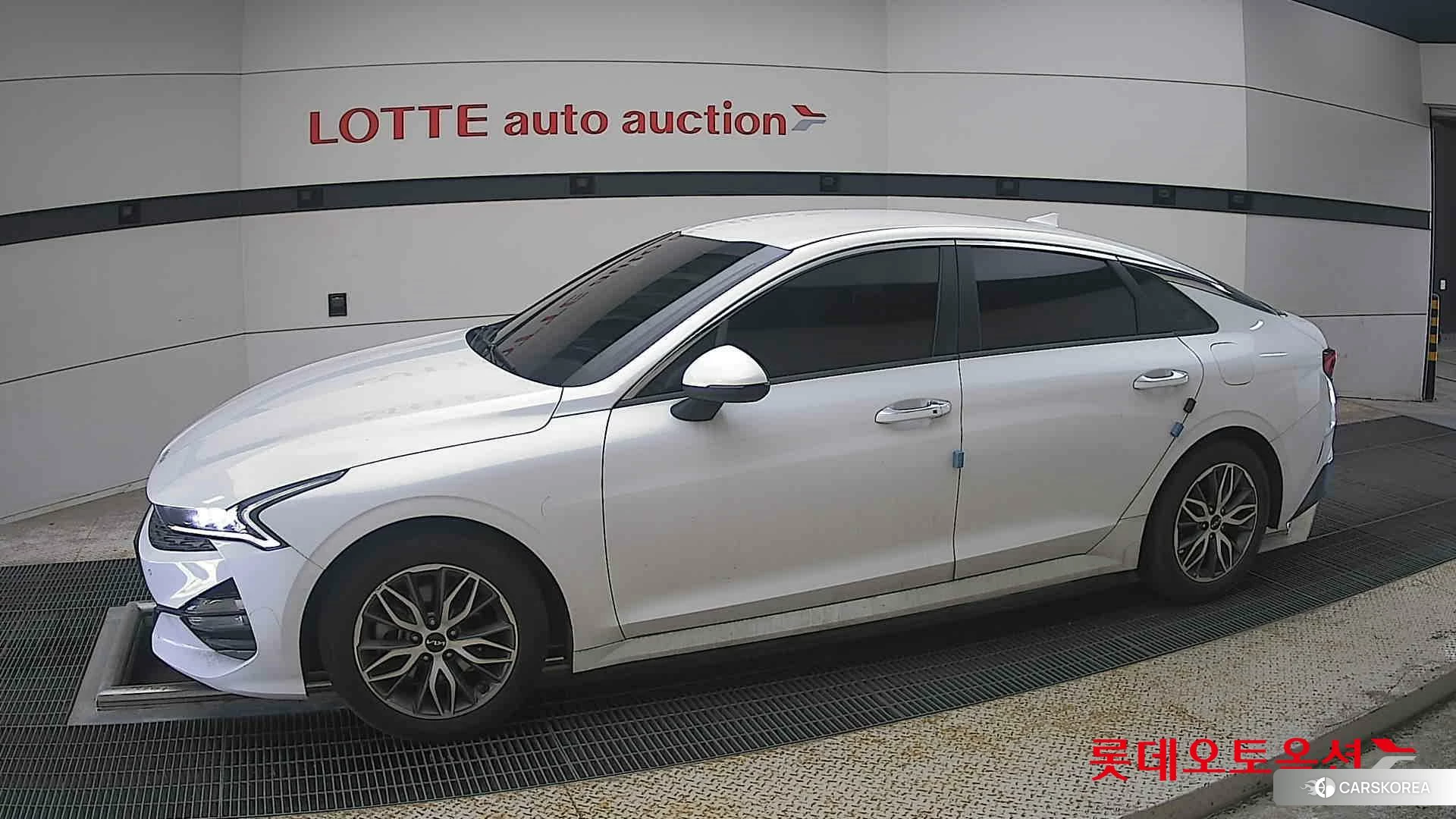 Kia K5 2022 Snow White Pearl (optional) из Кореи, фото 3