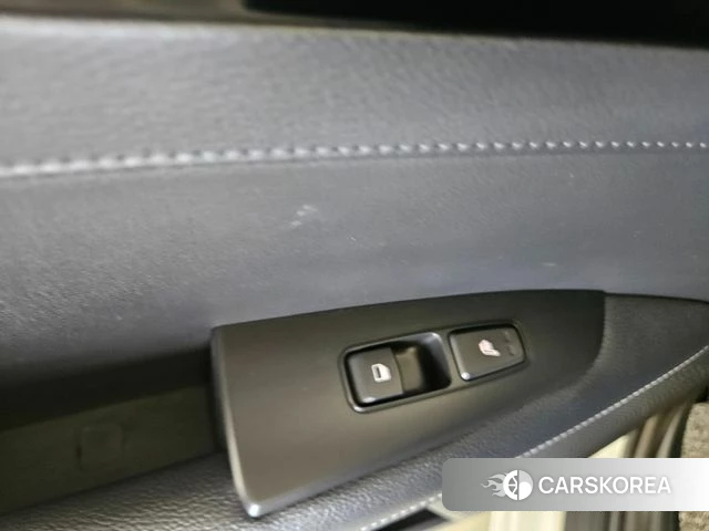 Kia The New K3 2nd generation 2023 Белый из Кореи, фото 3