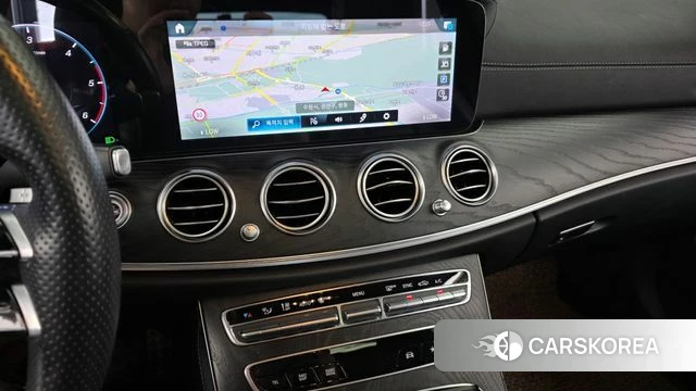 Mercedes-Benz E-Class W213 2020 Белый из Кореи, фото 3