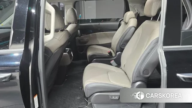 Kia The New Carnival 4th Generation 2025 Черный из Кореи, фото 3