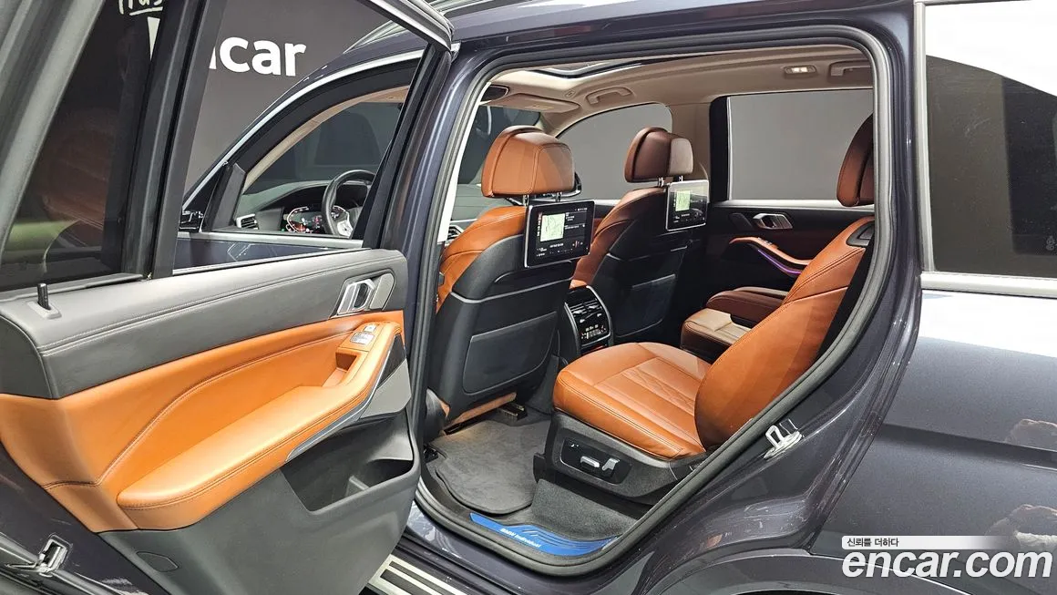 BMW X7 (G07) id 2042131 из Кореи 3