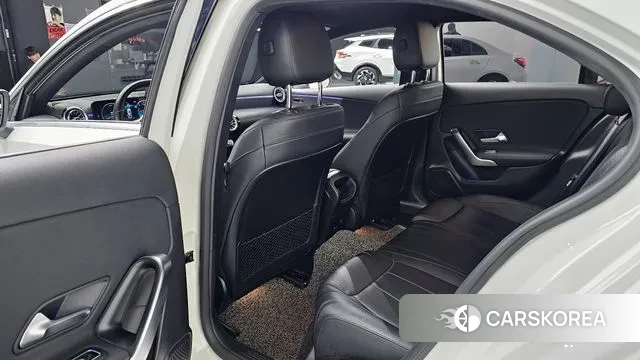 Mercedes-Benz A-Class W177 2021 Белый из Кореи, фото 3