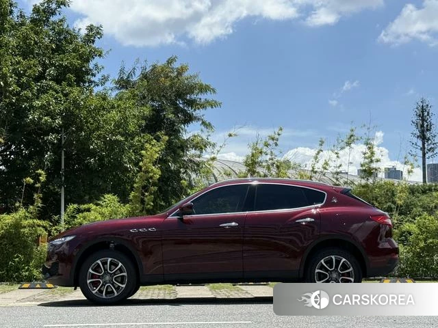Maserati Levante 2018 Красный из Китая, фото 3