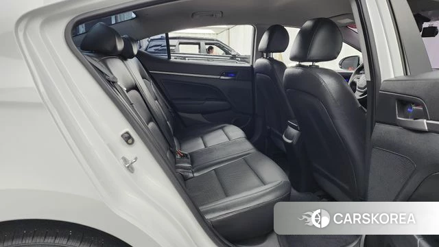 Hyundai Avante AD 2018 Белый из Кореи, фото 3