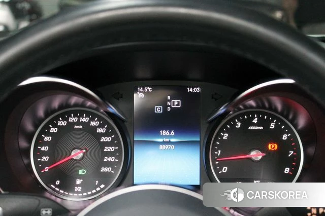 Mercedes-Benz C-Class W205 2019 Белый из Кореи, фото 3