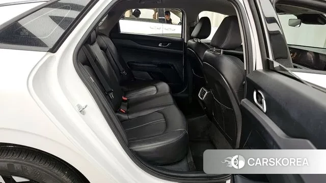 Kia The New K5 3rd generation 2024 Белый из Кореи, фото 3