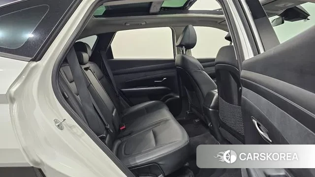 Hyundai The New Tucson (NX4) 2024 Белый из Кореи, фото 3