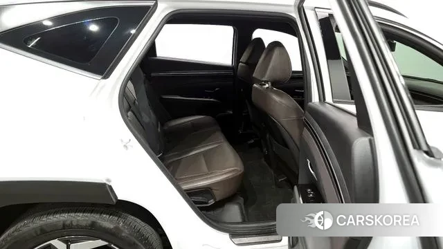 Hyundai Tucson (NX4) 2022 Белый из Кореи, фото 3