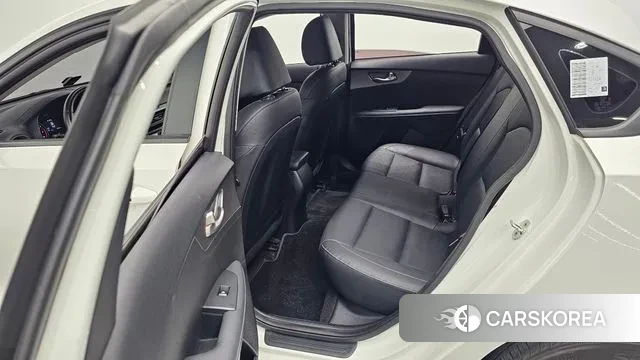 Kia Come New K3 2018 Белый из Кореи, фото 3