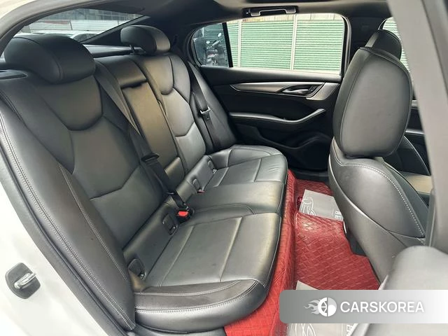 Cadillac CT5 2023 Белый из Китая, фото 3