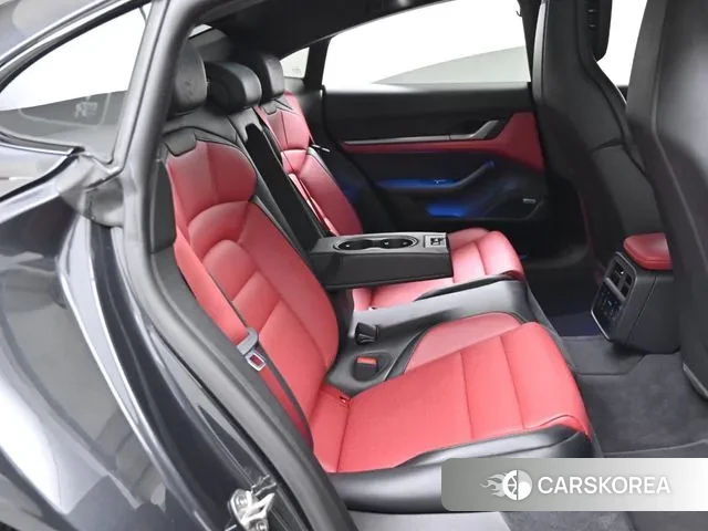 Porsche Taycan 2025 Серый из Кореи, фото 3