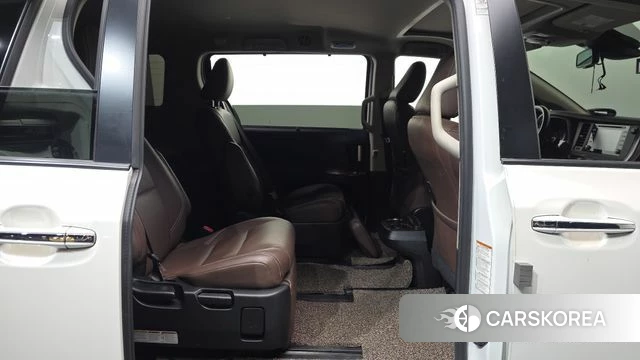 Toyota Sienna 2020 Белый из Кореи, фото 3