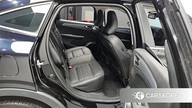 Renault Korea (Samsung) XM3 2022 Черный из Кореи, фото 3