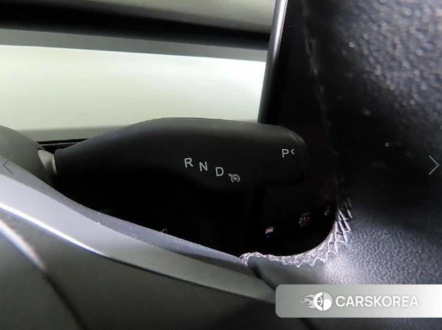 Tesla Model Y 2023 Белый из Кореи, фото 3